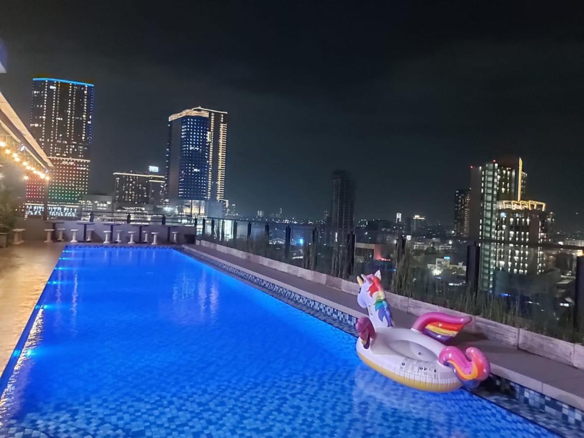 Surabaya River View Hotel المظهر الخارجي الصورة
