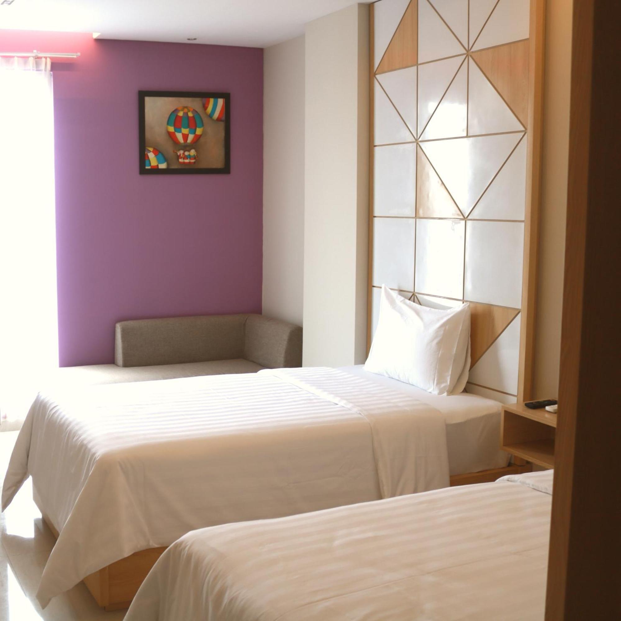 Surabaya River View Hotel المظهر الخارجي الصورة