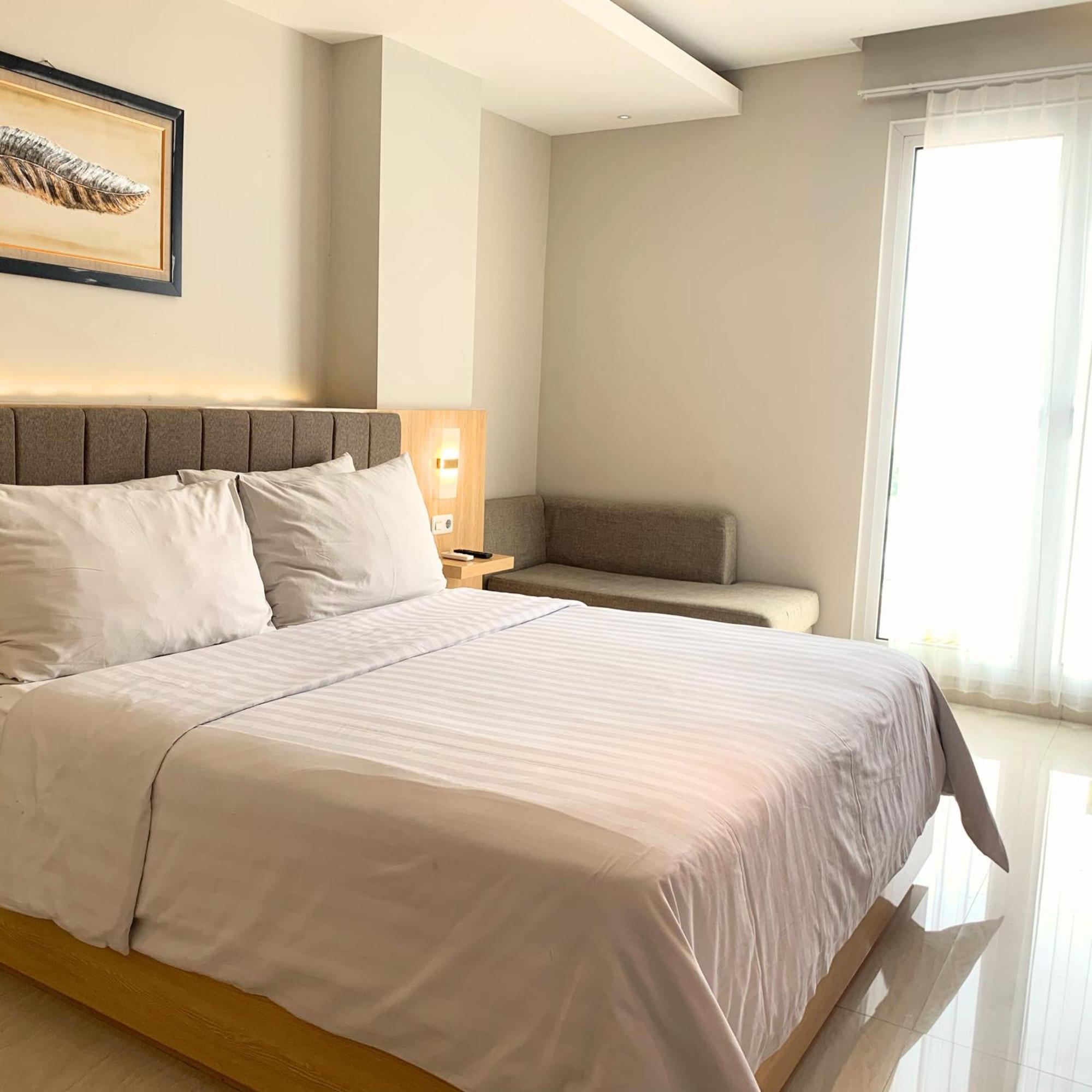 Surabaya River View Hotel المظهر الخارجي الصورة